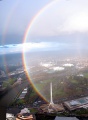 Licht Regenbogen aus dem Flugzeug über Melbourne.jpg