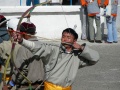 Bogenschiessen beim Naadam Festival 2006-06.JPG